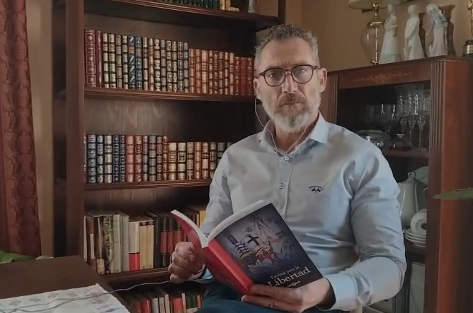 Miniatura del vídeo 2